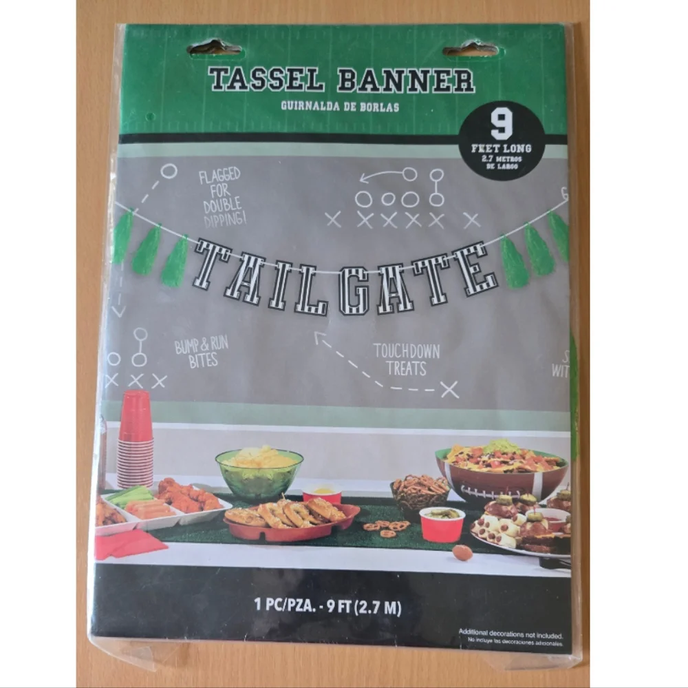 Green Tailgate Tassel Banner
